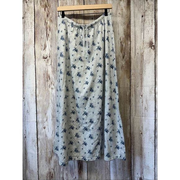 St. John’s Bay Women’s Maxi Skirt 2X Blue Floral Print Elastic Waist Plus Size - Picture 1 of 5